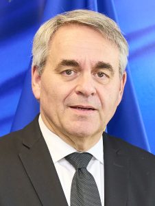 Portrait de Xavier Bertrand